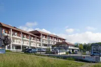 Séjours & Affaires Genève Gex les Rives du Léman Отели в г. Жекс