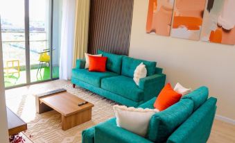 Elegant Comfy 3 Bedroom Apartment