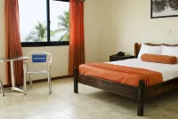 Hotel Puntarenas Beach Hotels in El Roble