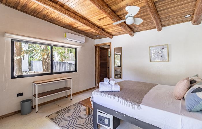 Believe Surf & Yoga Lodge Santa Teresa