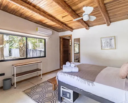 Believe Surf & Yoga Lodge Santa Teresa Hotels in Cobano