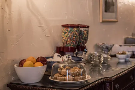 Malaga Inn Отели в г. Мобил