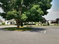 Spruce Lane Lodge and Cottages Hotels in Lancaster County