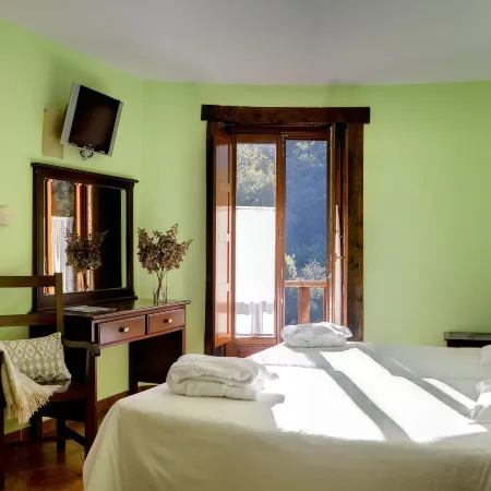 Hotel Balneario Río Pambre