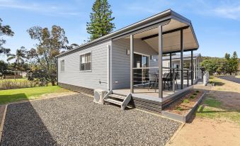 Barlings Beach Holiday Park