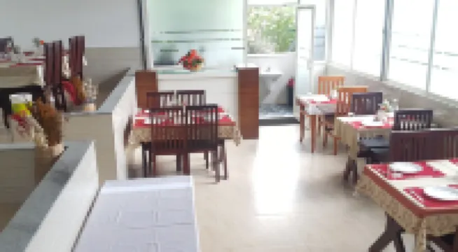 白樹穆那爾酒店