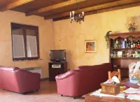 Agriturismo Fontana Puteta Hotel dekat Convento Di Morcone Frati Cappuccini