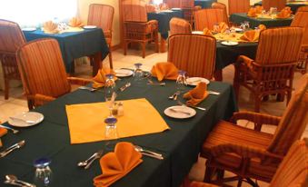 Rovanel's Resort and Conference Centre