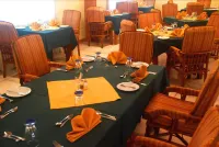 Rovanel's Resort and Conference Centre Отели в г. 