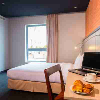 Onomo Hotel Conakry Rooms