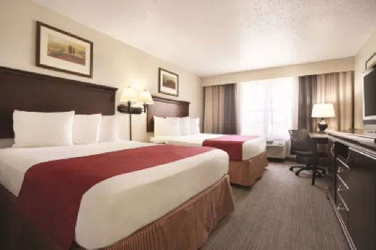 Country Inn & Suites by Radisson, Moline Airport, IL Hotels in 