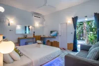 SeaLaVie Inn Hotels in Ukulhas