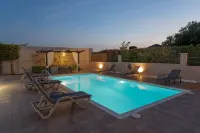 Olea Serenity Villa - Villas