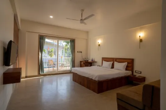 Vits Select Casuarina Diveagar