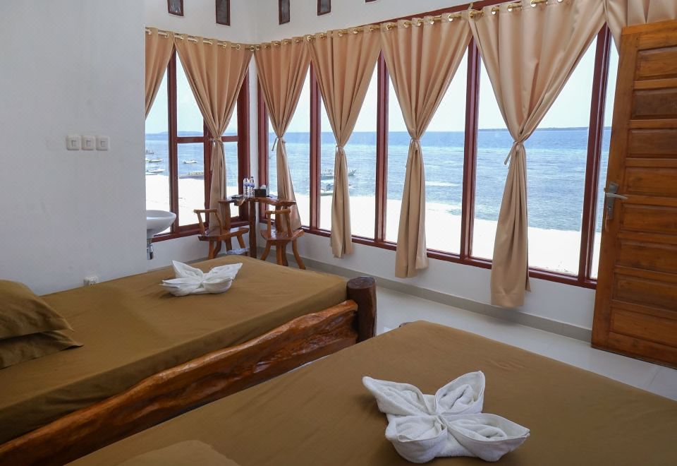 1. 비라 판다 비치..