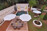 Stellenbosch Manor - Pools