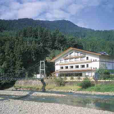 わたらせ温泉 ホテルやまゆり Hotel Exterior