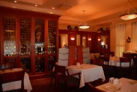 Hôtel Mingan Hotels in Sept-Iles