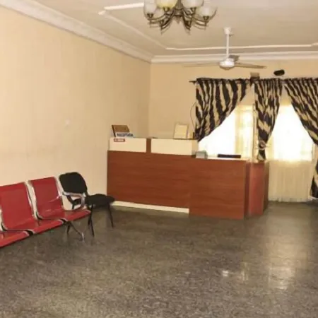 Liz Ani Hotel Отели в г. Калабар