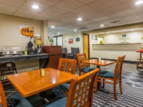 Quality Inn Hyde Park Poughkeepsie North Hotels in Hyde Park