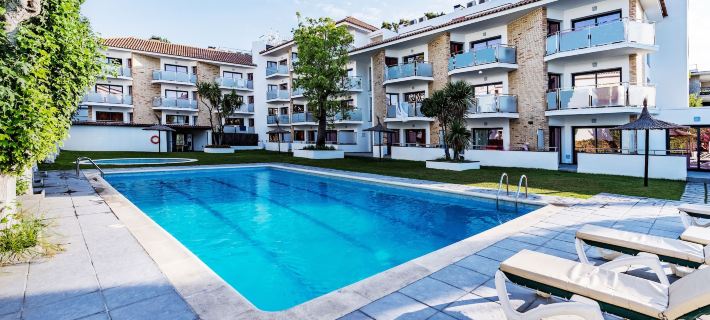 Apartamentos Sunway Apollo Hotels in Sitges