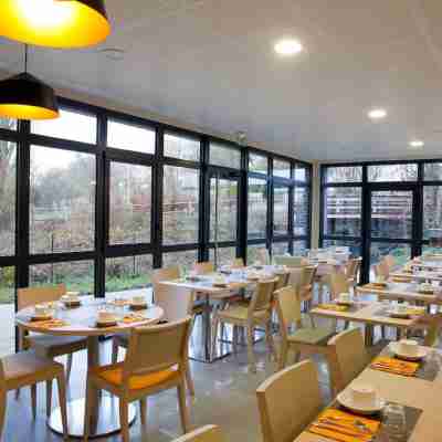 Logis Hôtel la Chambre d'Amiens Dining/Meeting Rooms