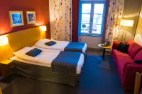 Lumber & Karle Hotels in Skara