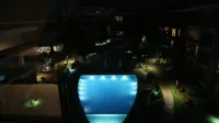 Accra Luxury Apartments at Pearl In City - Pools