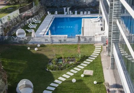 Epic Hotel Villa de Merlo Отели в г. Хунин