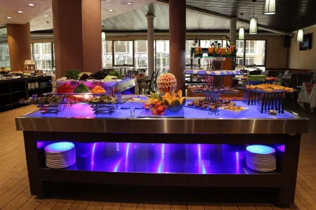 Saro Maria Hotel Отели в г. Аддис-Абеба