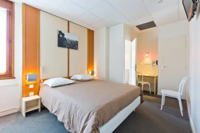 Logis - Hôtel Restaurant Bellevue Annecy Hotels in Argonay