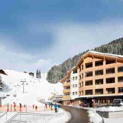 Hotel Walliserstube Hotel Exterior