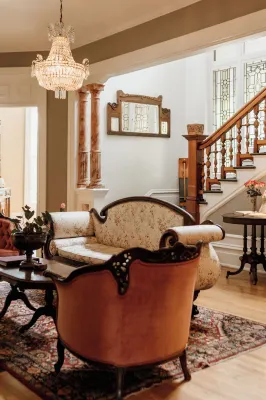 Ellerbeck Mansion Bed & Breakfast - Homestays