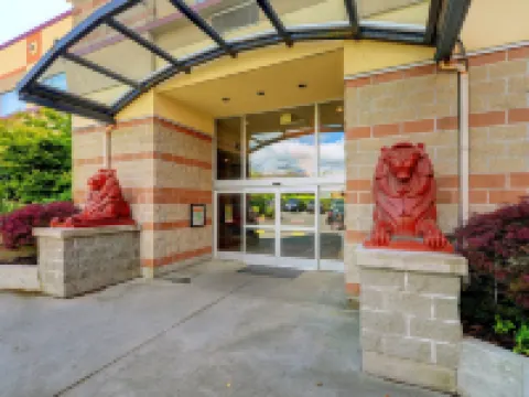 レッド ライオン イン アンド スイーツ サーニッチのホテル