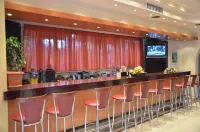 โรงแรมมารีนคองโก - ที่มีบาร์