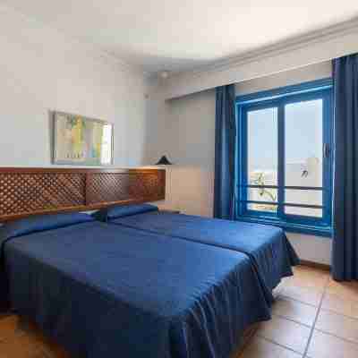 Apartamentos Agua Marina Rooms