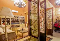 Chateau de Bear Hotel Hotels in Nakhon Sawan