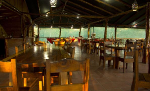 Canon de La Vieja Lodge - Housity