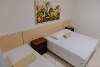 Lago Da Palma Hotels in Palmas