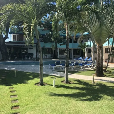 New Garden Hotel