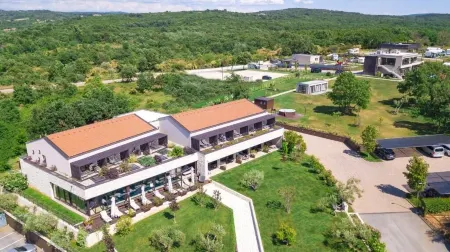 San Servolo Wellness Resort - Adults Only Отели в г. Brkac