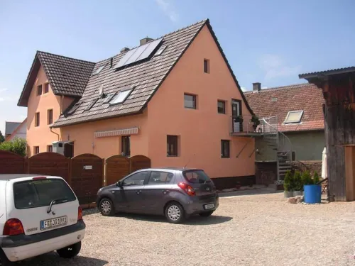 フェーリエンヴォーヌング ミシタ