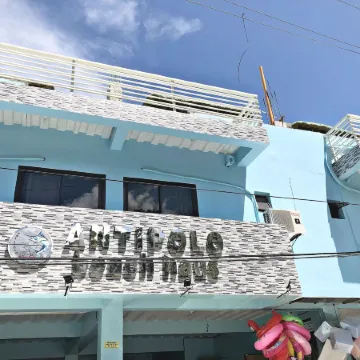 Antipolo Beach Haus Main Отели в г. Сан Хуан