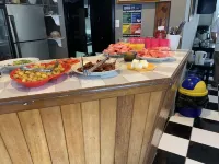 Coningsby Inn - servizio colazione