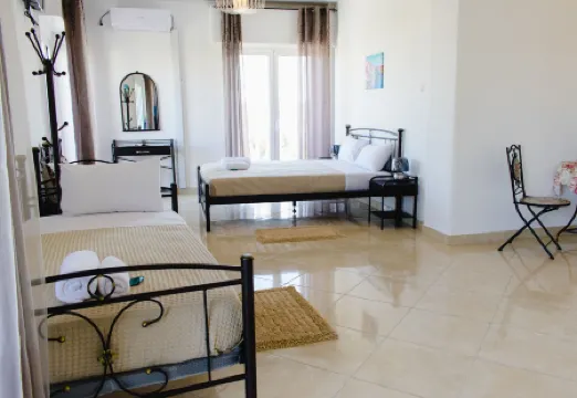 Nikolakakis Rooms Lavrio