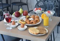 Alexandros Apartments - breakfast