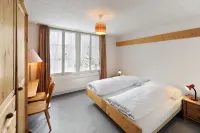 Hotel Krone Budget Hotels in Lenk