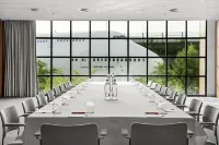 Corendon Urban Amsterdam Schiphol Airport Hotel - Business