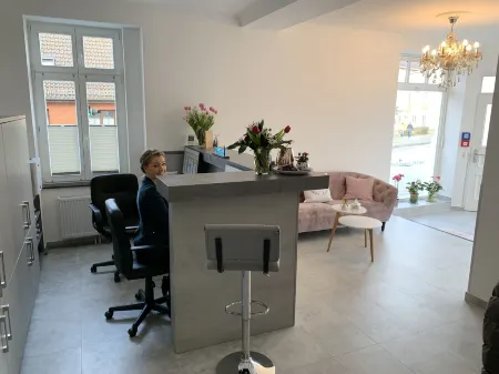 Hotel Hanseat Stralsund Отели в г. Ной-Бартельсхаген