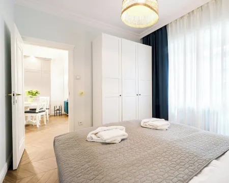 Azure Apartment by Baltic Home Отели рядом с достопримечательностью «Свиноуйсьценский маяк»